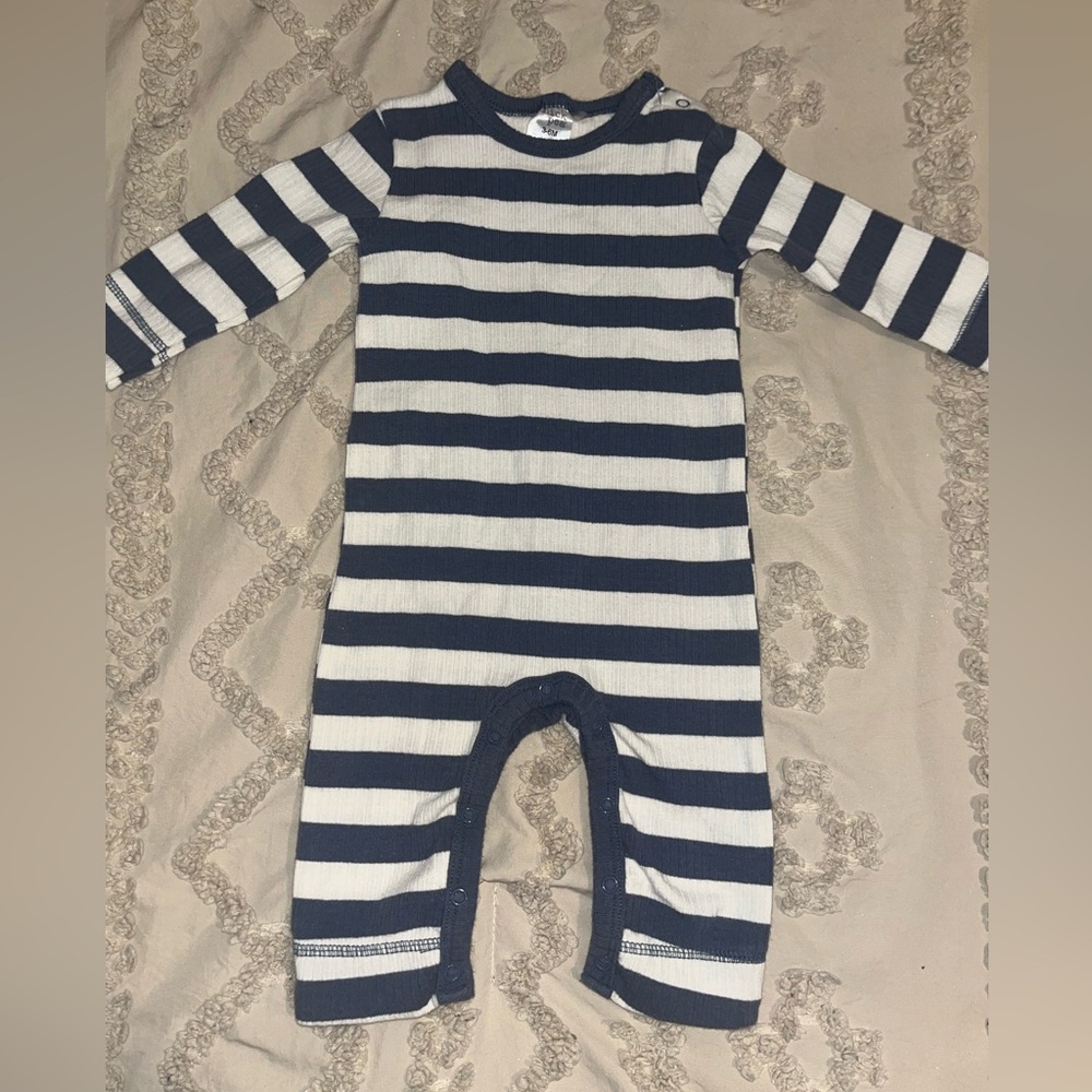 Chick Pea Navy and White Striped Footie